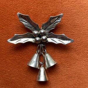 Estate TAXCO Sterling Silver Holly & Bells Christmas Brooch Large 20 grams